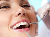 Ультразвуковая чистка зубов в два раза дешевле